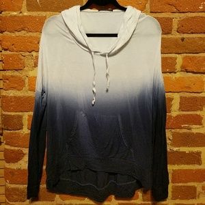 *SOLD* Super Soft Blue & White Ombre Sweatshirt